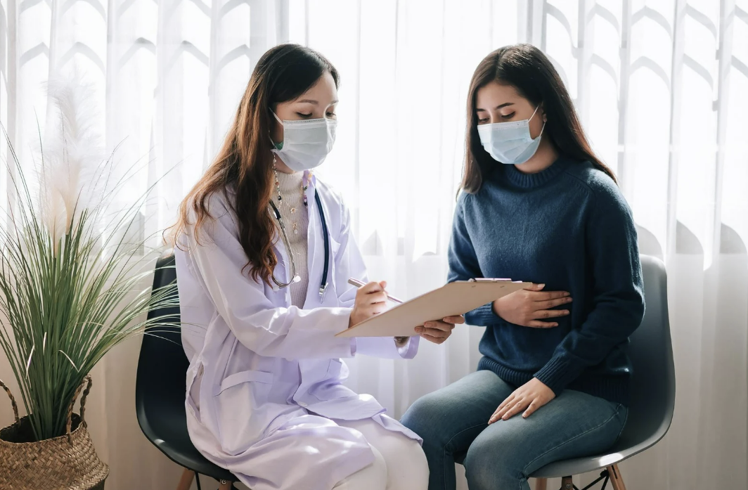 morning sickness, mual saat hamil, penyebab morning sickness, tips atasi morning sickness, mual muntah bumil, Bunda, si Kecil
